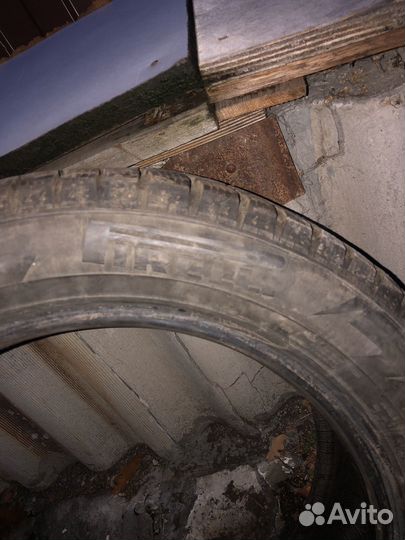 Pirelli Ice Zero 205/55 R16