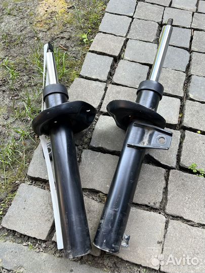 Стойки на volkswagen b6