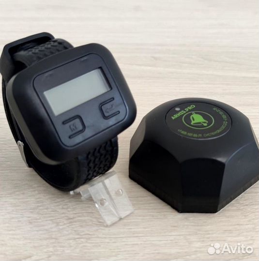 Кнопка вызова персонала официанта Бургер и часы