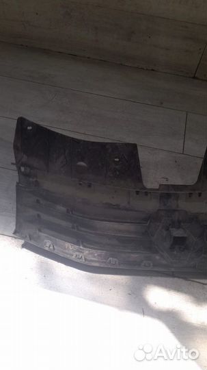 Решетка радиатора Renault Sandero 1 С 2009 По 2014