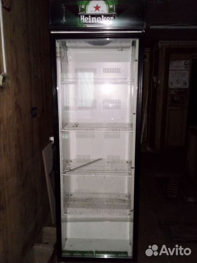 Холодильные витрины бу