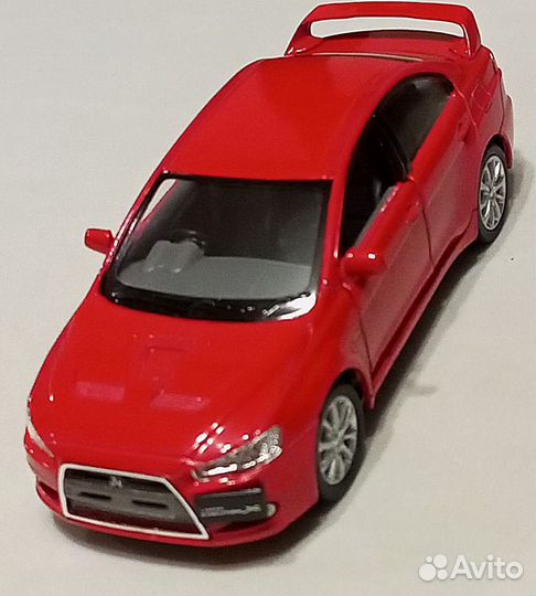 Модель Mitsubishi Lancer Evolution X,металлическая