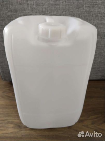Канистра пластиковая 20 литров