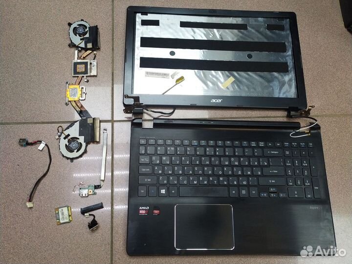 Разбор / на запчасти ноутбук Acer Aspire V5-552g