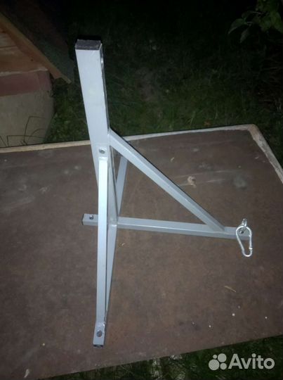 Кронштейн для боксерского мешка