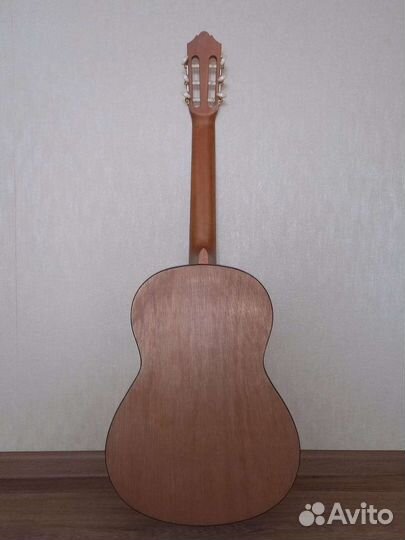 Классическая гитара yamaha c40m