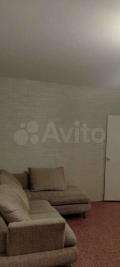 1-к. квартира, 42 м², 4/10 эт.