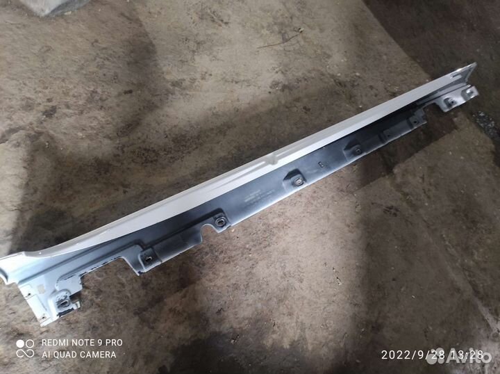 Левый порог бмв ф10