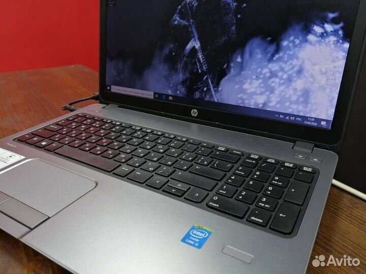 Ноутбук HP i5 / 8Gb / HD8700M