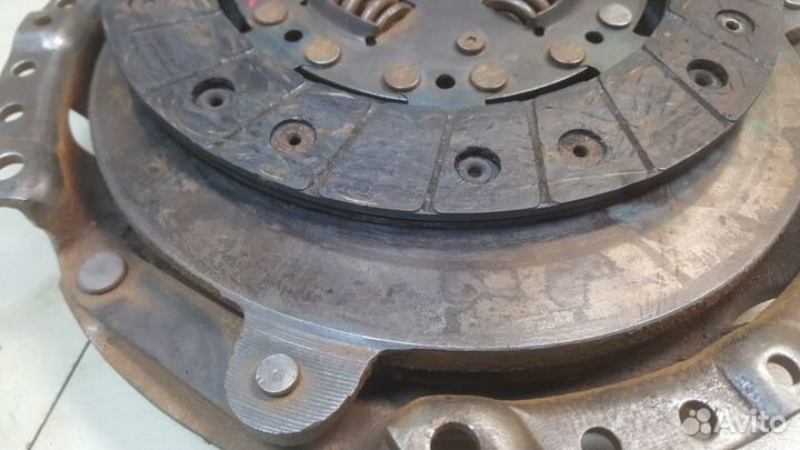 Комплект сцепления Volkswagen Passat B5 1.6 AHL