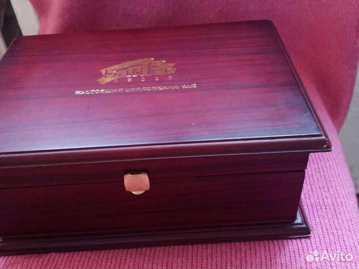 Деревянная шкатулка для украшений или чая