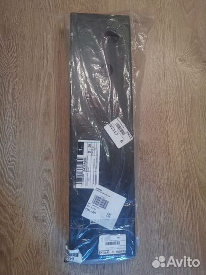 Планка номерного знака