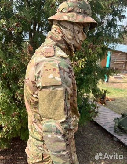 Костюм тактический с интегрированной защитой