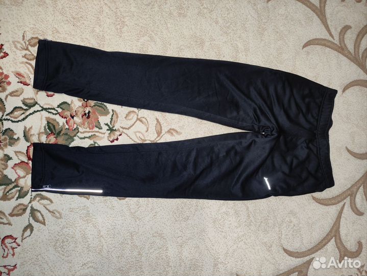 Спортивные штаны