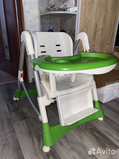 Стул для кормления