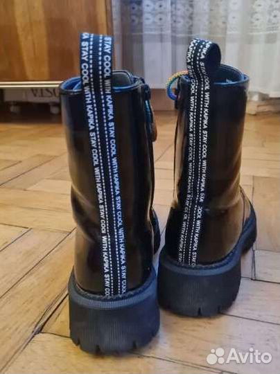 Лаковые демисезонные ботинки Kapika