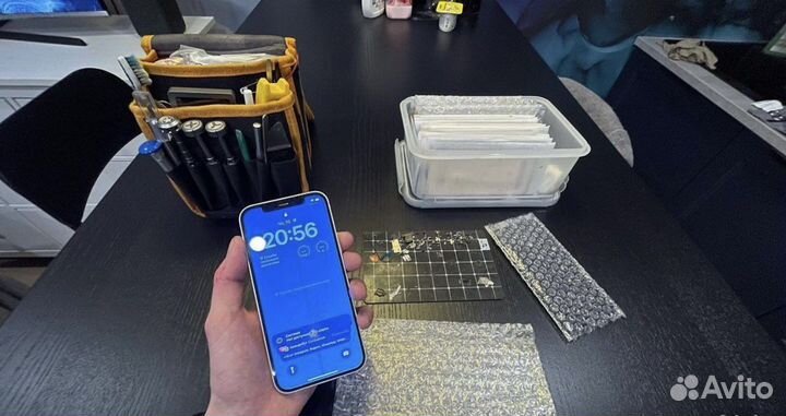 Ремонт iPhone, iPad, MacBook