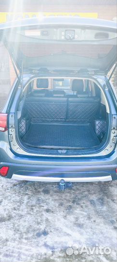 Mitsubishi Outlander 2.4 CVT, 2015, 159 327 км