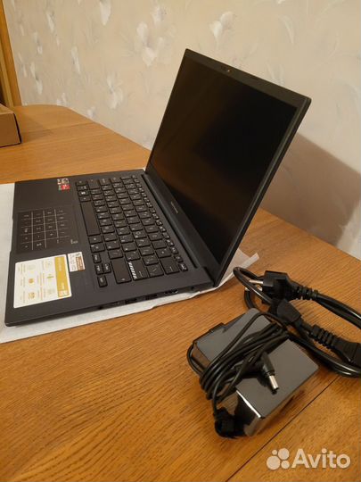 Ноутбук asus