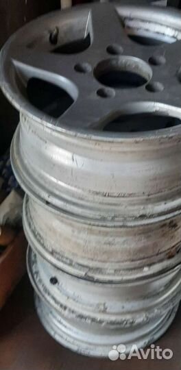 Продаются диски