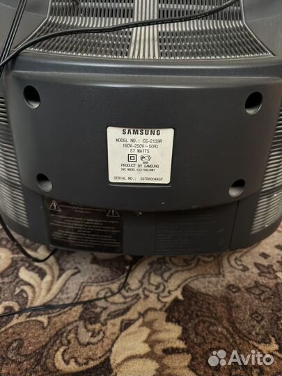Телевизор samsung