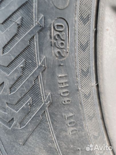 Nokian Tyres Hakkapeliitta 8 SUV 225/65 R17