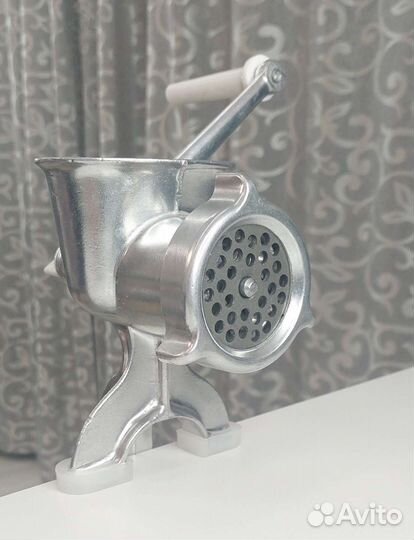 Мясорубка ручная