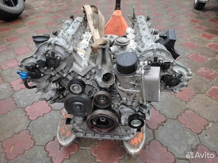 Двигатель бензин w221 S-class 273.961 06.2006