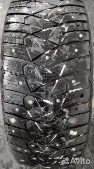 Goodyear Ultragrip 600 215/55 R17