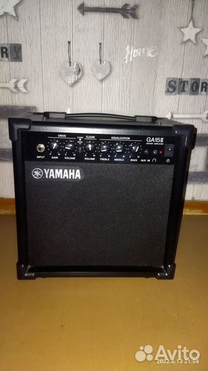 Продам Гитарный комбоусилитель