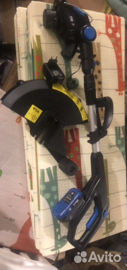 Триммер садовый аккумуляторный