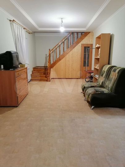 Дом 169 м² на участке 6 сот.