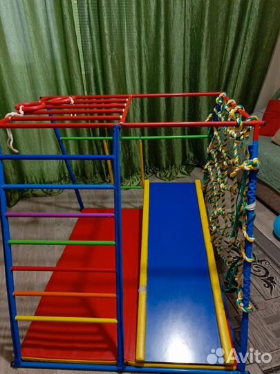 Детский спортивный комплекс