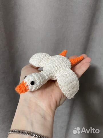 Гусь обнимусь