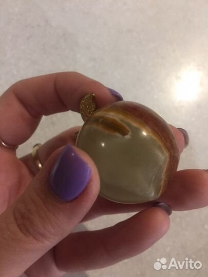 Яблоко из оникса