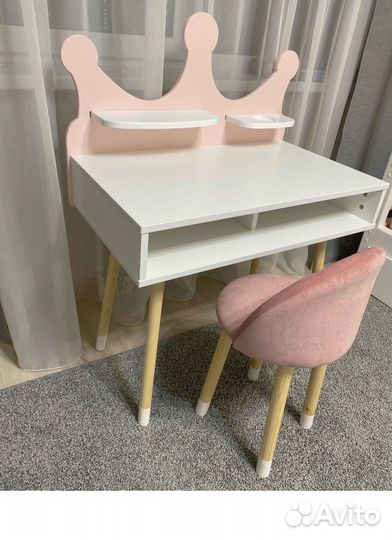 Детский стол и стул