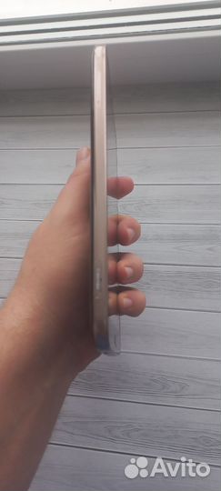 Планшет Samsung galaxy tab 3 SM-T210