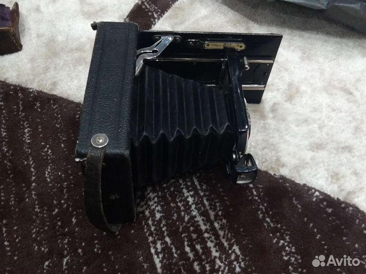 Старый немецкий фотоаппарат voigtlander compur