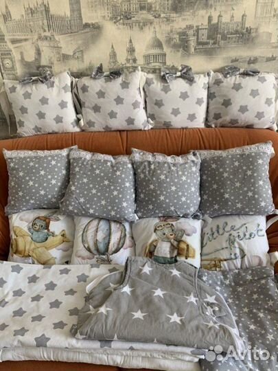 Комплект для новорожденных в кроватку