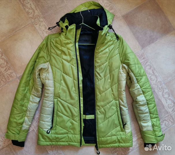 Зимняя куртка женская