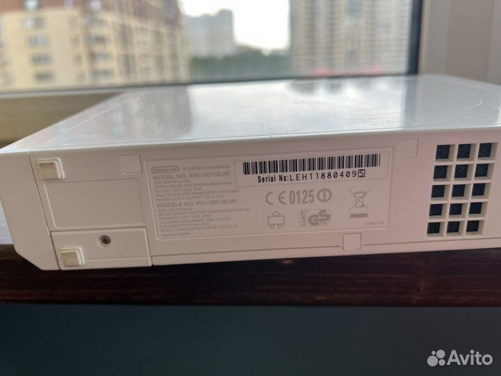 Игровая приставка Nintendo wii белая