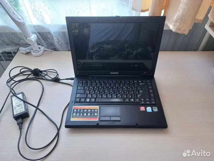Ноутбук samsung