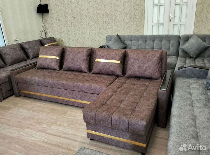Диван угловой в наличии