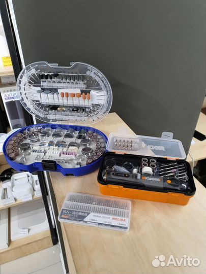 Электрическая шлифовальная машина worx WX106 8V