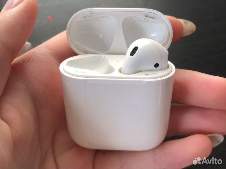 Airpods 1 оригинал бу