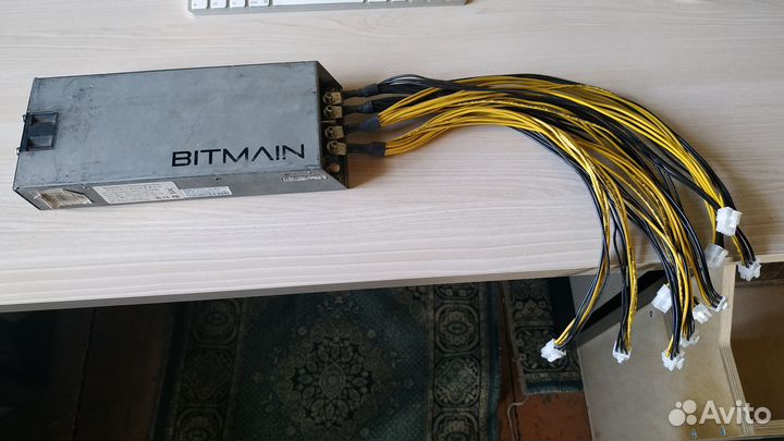 Оригинальный блок питания от Antminer S9