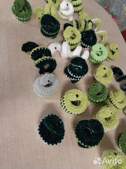 Подвеска в авто на зеркало змея