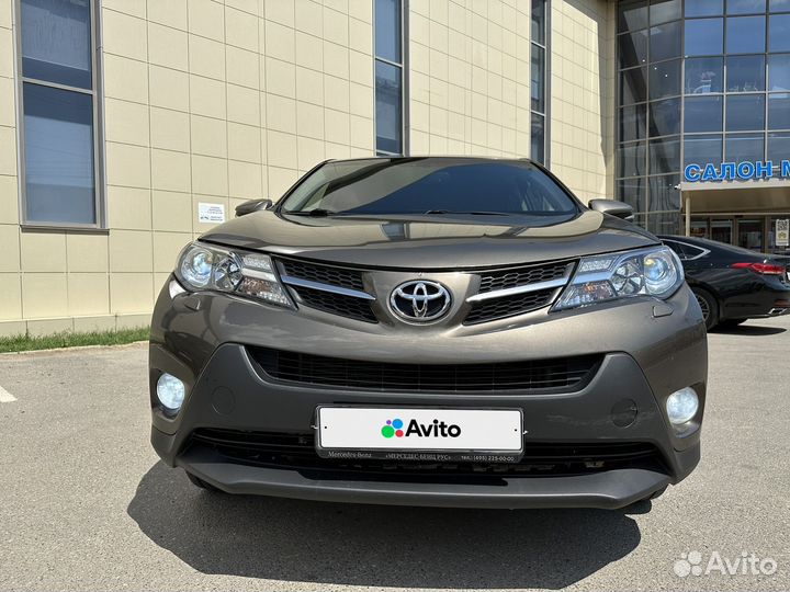 Toyota RAV4 2.0 CVT, 2015, 156 000 км