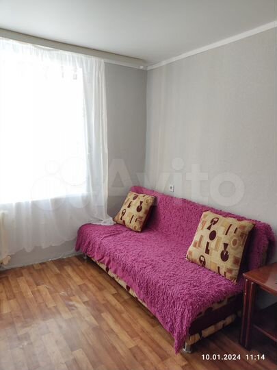 Комната 13 м² в 8-к., 6/9 эт.