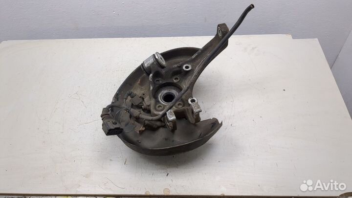 Ступица (кулак, цапфа) правая задняя Audi A8 (D3)